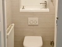 WiCi Bati, WC suspendu avec vasque lave-mains intégré - Monsieur F (Suisse)